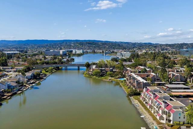 234 Shorebird Circle, Redwood City CA: https://media.crmls.org/mediaz/b1881f4d-1b9c-46d0-a23a-fc51b9f92220.jpg