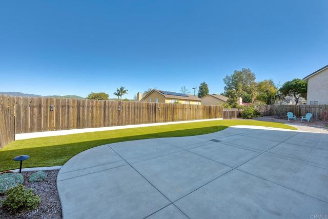 Image 22 of 28 For 3332 Heather Ridge Court