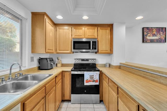 Detail Gallery Image 7 of 38 For 1539 Gustavo St #B,  El Cajon,  CA 92019 - 2 Beds | 1/1 Baths