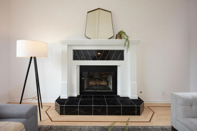 608 Silver Avenue, Half Moon Bay CA: https://media.crmls.org/mediaz/b18bfa8b-791c-469f-b4db-649505590198.jpg