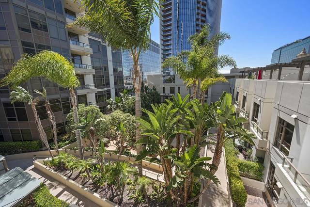 700 W E Street, San Diego CA: https://media.crmls.org/mediaz/b18ccf88-8daf-4ba8-8a5d-cb3ba5d604a8.jpg