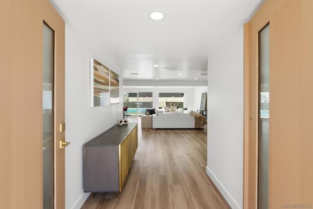 1110 Sea Village Dr, Cardiff by the Sea CA: https://media.crmls.org/mediaz/b18e8195-782c-448d-b754-6b96f896090a.jpg