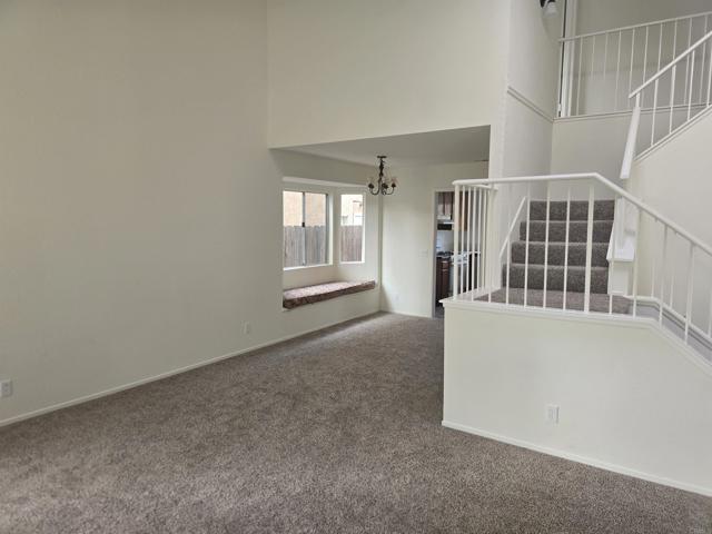 Detail Gallery Image 3 of 17 For 1882 Olamar Way, San Diego,  CA 92139 - 4 Beds | 3 Baths