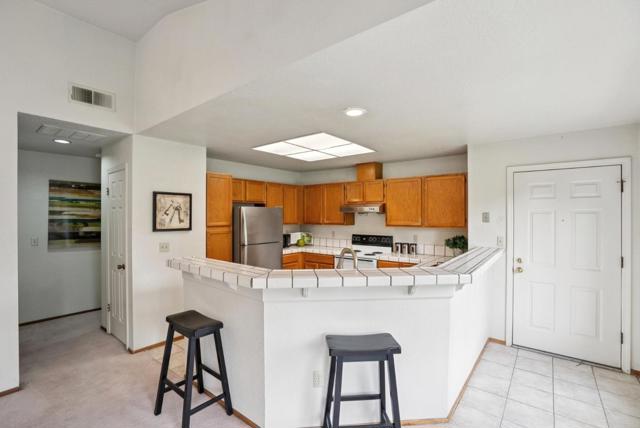 1612 Parkview Green Circle, San Jose CA: https://media.crmls.org/mediaz/b18f2afe-5bdd-462d-9842-a8dc9535142d.jpg