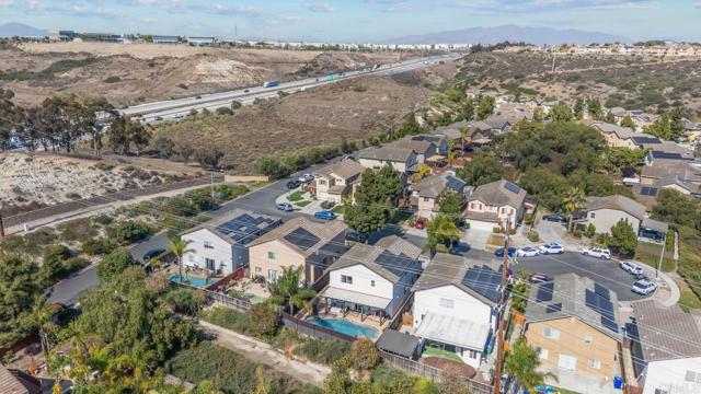 1482 Ridgeline Court, San Diego CA: https://media.crmls.org/mediaz/b19083c9-3032-4695-b487-d998f254801d.jpg