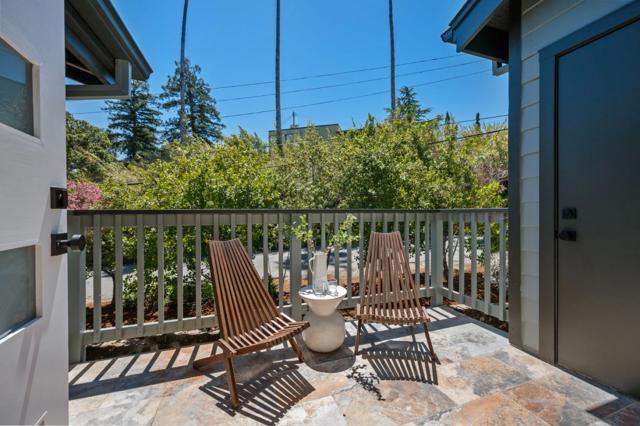 3554 Oak Knoll Drive, Redwood City CA: https://media.crmls.org/mediaz/b1908539-05c4-4efd-a545-b1f95d0e644b.jpg
