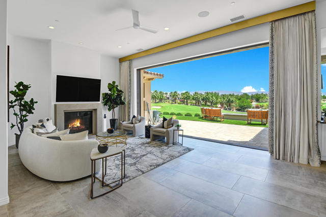 75851 Via Pisa, Indian Wells CA: https://media.crmls.org/mediaz/b1917528-530d-4848-adb5-8a13c30456ab.jpg