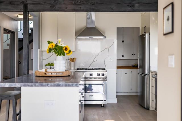 407 Quail Run, Aptos CA: https://media.crmls.org/mediaz/b191936b-9f36-468f-85b3-309f3f867f18.jpg