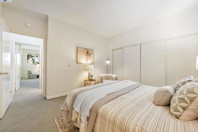 929 E El Camino Real, Sunnyvale CA: https://media.crmls.org/mediaz/b19294ac-e348-4494-84d7-e2ea17820991.jpg