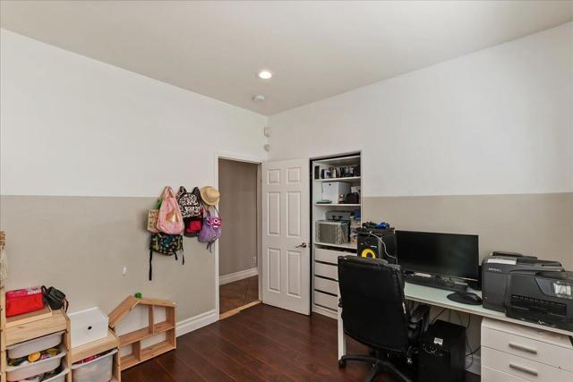 23-Bedroom 3