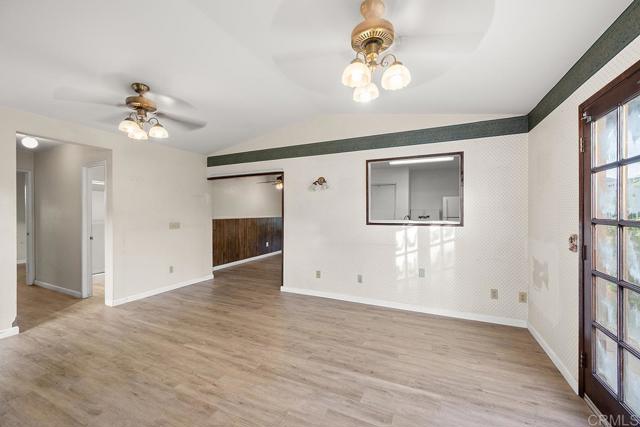 Detail Gallery Image 4 of 49 For 534 Ramona Ave, Spring Valley,  CA 91977 - 3 Beds | 2 Baths