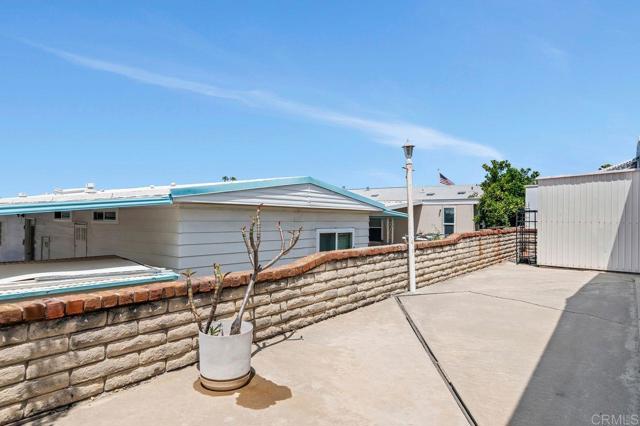 Detail Gallery Image 36 of 49 For 1506 Oak Dr #4,  Vista,  CA 92084 - 2 Beds | 2 Baths