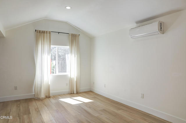 Detail Gallery Image 24 of 30 For 7539 Valaho Dr, Los Angeles,  CA 91042 - 3 Beds | 3 Baths