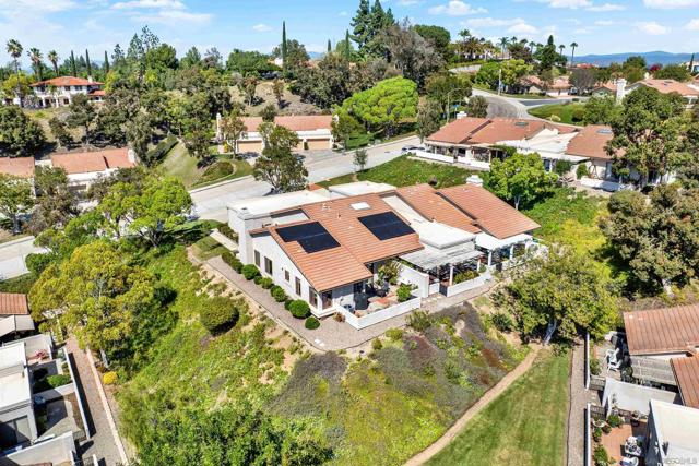 Image 41 of 50 For 17925 Avenida Cordillera