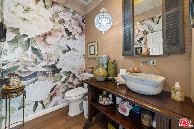 1435 Sycamore Canyon Road, Santa Barbara CA: https://media.crmls.org/mediaz/b19b54ac-d198-4868-9c40-d35183086f95.jpg