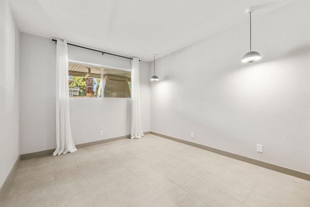 2857 N Los Felices Road #115, Palm Springs, CA 92262