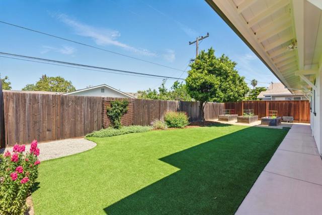 945 Lantana Drive, Sunnyvale CA: https://media.crmls.org/mediaz/b19bf9cc-3b10-43d3-b837-d365649709c4.jpg
