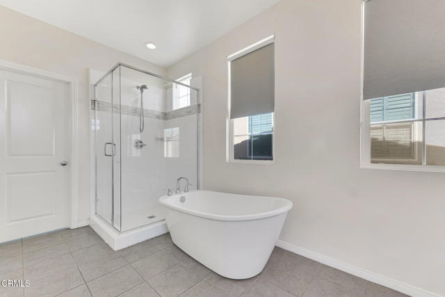 Detail Gallery Image 20 of 34 For 260 Townsite Promenade, Camarillo,  CA 93010 - 3 Beds | 2/1 Baths