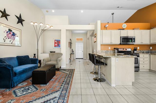 69562 Aruba Court, Cathedral City CA: https://media.crmls.org/mediaz/b19d15be-cb9c-4cc4-80fb-d0bbd37f0683.jpg
