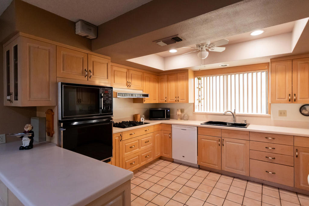 MLS #219137638DA image #37