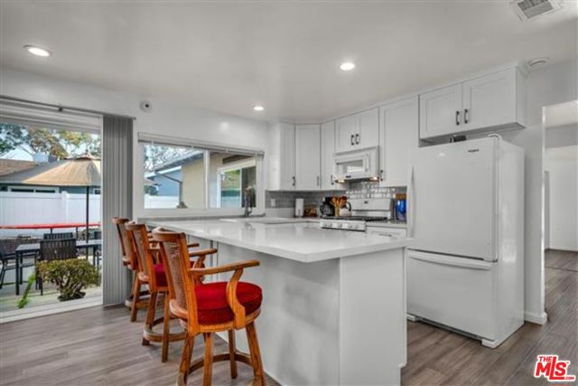 5118 Randall Street photo 11