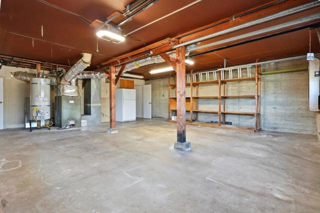 2081 Rollingwood Drive, San Bruno CA: https://media.crmls.org/mediaz/b19f9521-8dd7-4b13-bc8a-7278c9530538.jpg