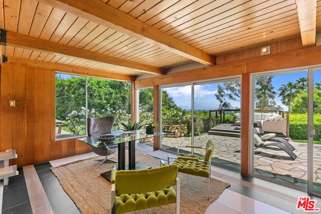 1470 N Tigertail Road, Los Angeles CA: https://media.crmls.org/mediaz/b1a009ba-5c2a-4b28-9f9c-4a1aff242241.jpg