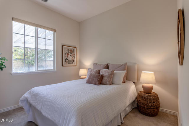 219 Via Rebecca, Thousand Oaks CA: https://media.crmls.org/mediaz/b1a08f5a-1faf-4b71-8328-f228284002b7.jpg