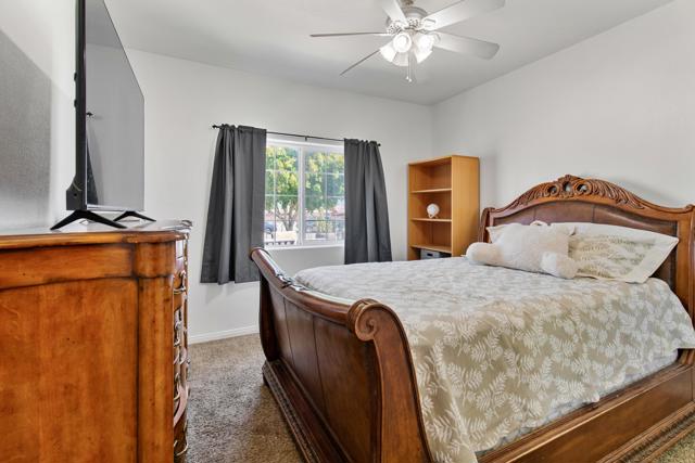1239 Red Sea Avenue, Thermal CA: https://media.crmls.org/mediaz/b1a25be5-86f3-4799-94f5-1034cde1dae5.jpg