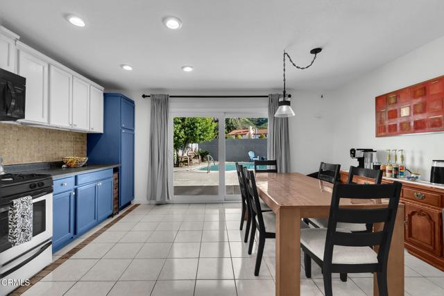 Detail Gallery Image 12 of 50 For 27800 Parkvale Dr, Santa Clarita,  CA 91350 - 4 Beds | 3 Baths