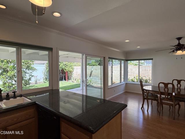 2321 Century Avenue, Simi Valley CA: https://media.crmls.org/mediaz/b1a466f7-5c29-4c76-8f81-c4627bdf6601.jpg