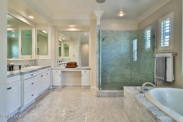 164 Via Sandra, Newbury Park CA: https://media.crmls.org/mediaz/b1a4e11e-52cb-41dc-8af0-09f6b0e87e6e.jpg