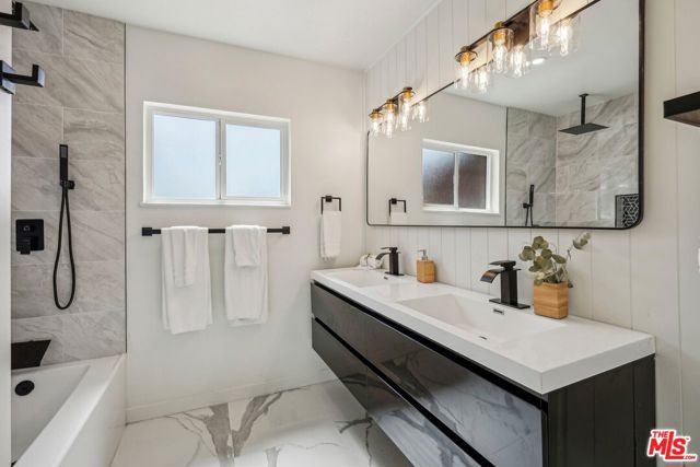910 Arwin Street, Pasadena CA: https://media.crmls.org/mediaz/b1a5ba16-db82-4c7f-906d-3e4eb8a6f522.jpg