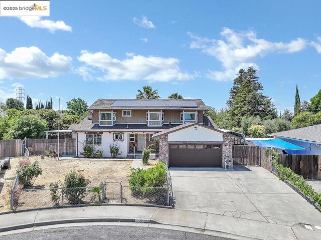 3026 El Monte Ct, Antioch CA: https://media.crmls.org/mediaz/b1a7d6dd-93ab-4eaf-9094-7dad03dfabaa.jpg