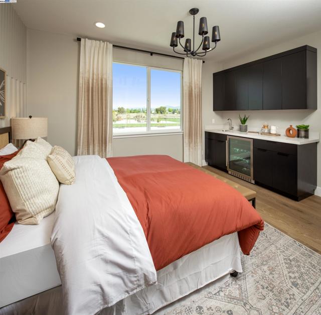 344 Waypoint Drive, Napa CA: https://media.crmls.org/mediaz/b1a91d07-1299-4817-9013-3b2343c38206.jpg