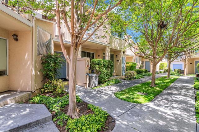 3344 Skyward Place, San Jose CA: https://media.crmls.org/mediaz/b1ab41b4-6e0e-47c9-9db6-c21867c18040.jpg