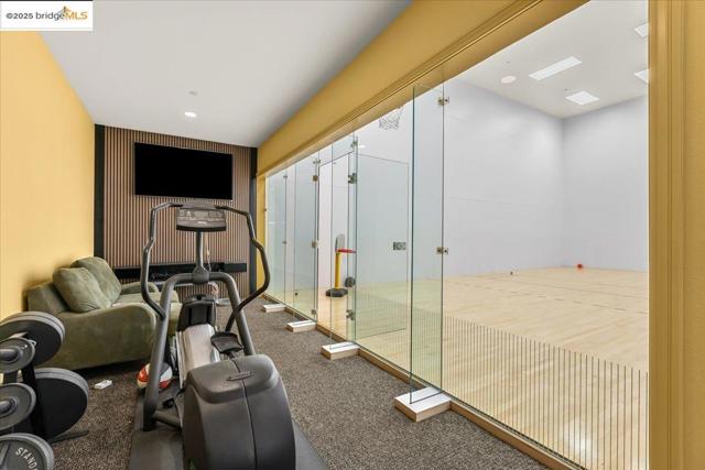 3600 Byer Rd, Byron CA: https://media.crmls.org/mediaz/b1ad3007-b27d-486e-83f9-3b2a82c81684.jpg