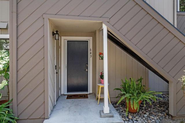 643 Yolo Court, San Jose CA: https://media.crmls.org/mediaz/b1adcc69-68da-4868-a88b-61b9e8f99f98.jpg