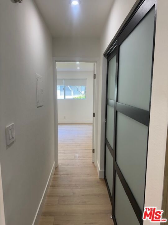 11645 Montana Avenue, Los Angeles CA: https://media.crmls.org/mediaz/b1aef951-bbf4-48ec-9e9d-5e9bb0fa044c.jpg