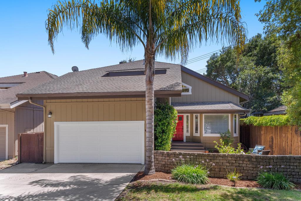204 Oak Way