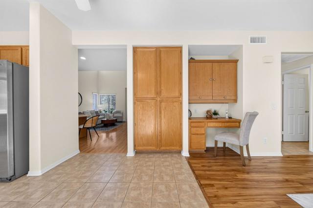 Detail Gallery Image 10 of 55 For 9783 Kika Ct, San Diego,  CA 92129 - 3 Beds | 2/1 Baths