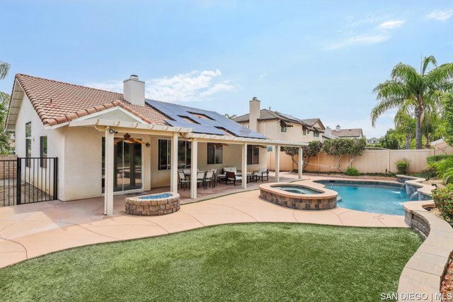 24641 Lincoln AVE, Murrieta CA: https://media.crmls.org/mediaz/b1b177c8-10be-442c-b3e9-95af76b4e231.jpg