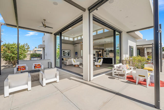 29 Topaz Court, Rancho Mirage, CA 92270