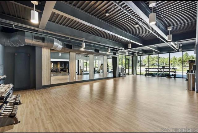 Detail Gallery Image 23 of 32 For 10433 Newbliss Way, San Diego,  CA 92126 - 3 Beds | 2 Baths