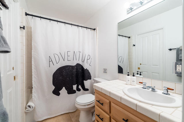 24542 Fern Valley Road, Idyllwild CA: https://media.crmls.org/mediaz/b1b3125a-2290-4f90-b3b8-ef346c4c1a72.jpg