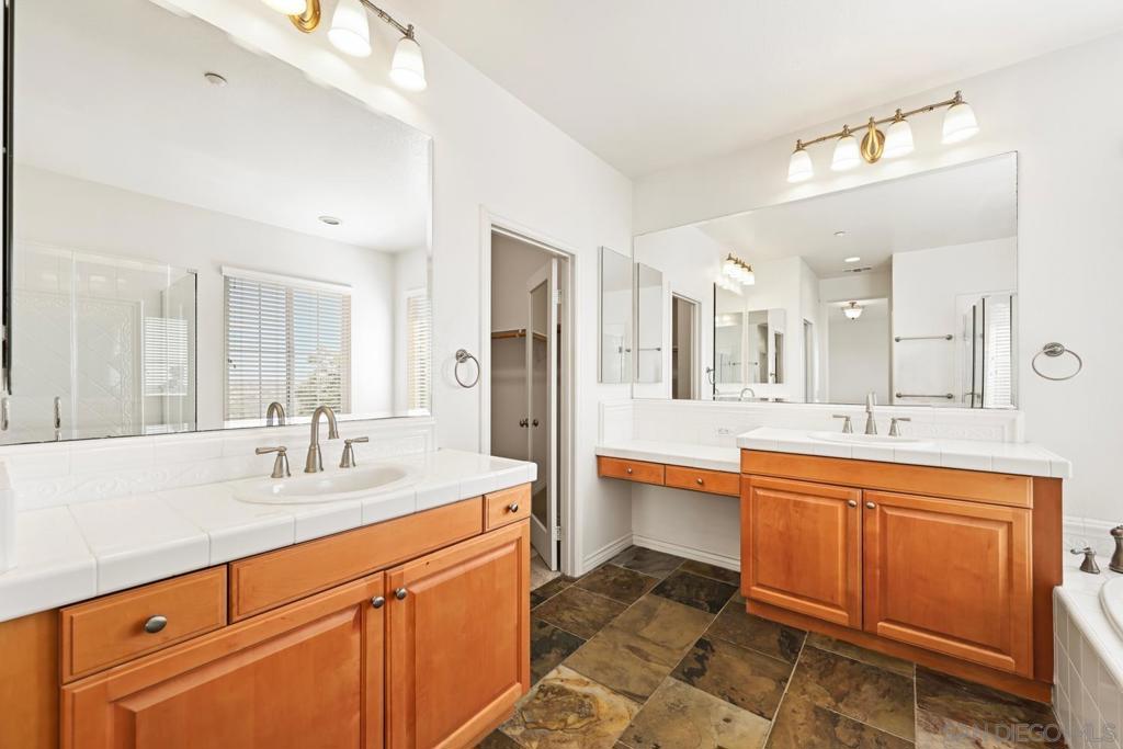 3180 Corte Tradicion - photo 18