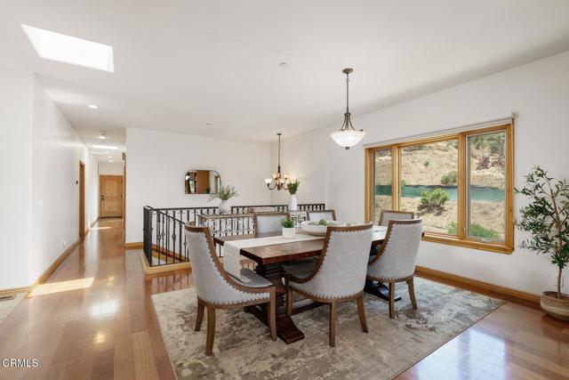 300 N Kalorama Street, Ventura CA: https://media.crmls.org/mediaz/b1b55a77-d709-416f-83ae-c1cdd24cceb3.jpg