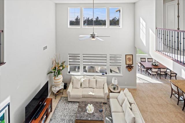 3013 Arido Way, Marina CA: https://media.crmls.org/mediaz/b1b57448-7b39-4803-87d3-c6df9c166ebe.jpg