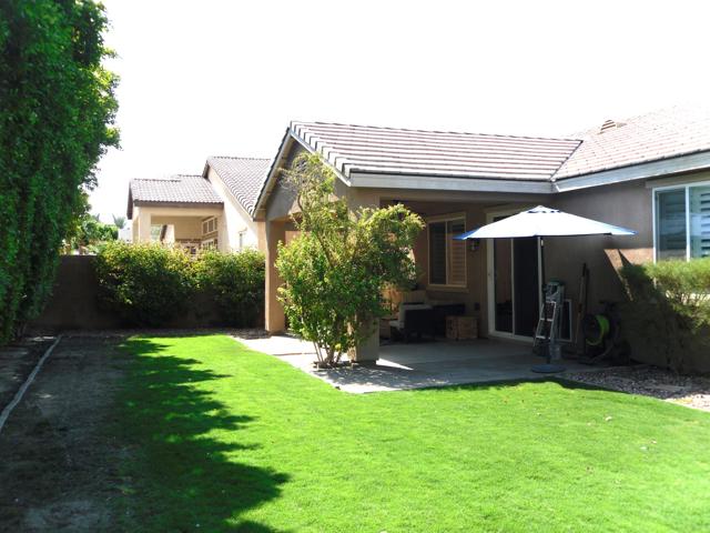 81917 Villa Palazzo, Indio CA: https://media.crmls.org/mediaz/b1b665f7-bbc3-441a-af91-c8c50b196a6f.jpg