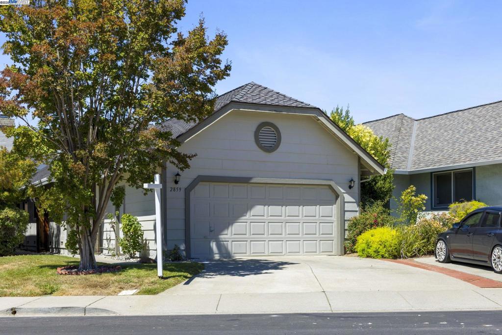 2859 El Capitan Dr